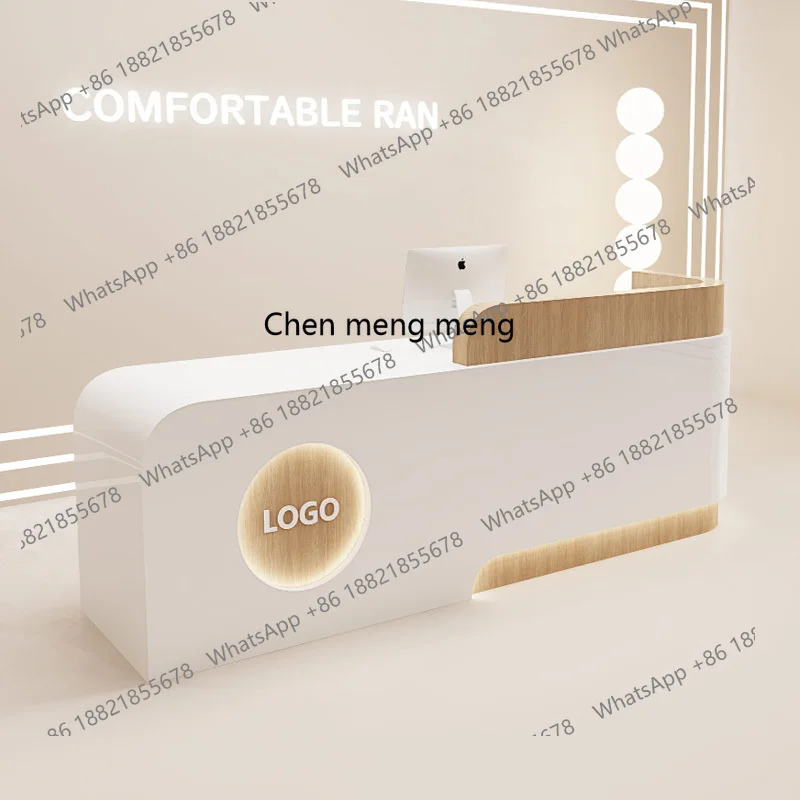 Strona kasy w instytucji szkoleniowej dla przedszkoli w stylu lekkiego luksusu, wysokiej klasy, kremowym i artystycznym.