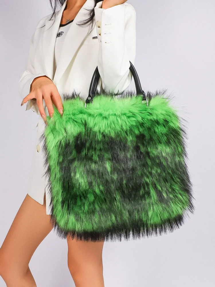 Elegant Plush Velvet Shoulder Bag for Women Large Capaci Faux Fur Crossbody Bag Female Soft Warm Designer Handbags Shopper Purse