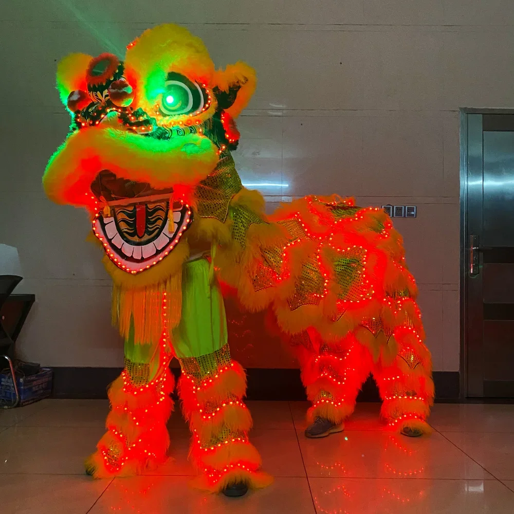 LED Lion Amusement Park Performance Lion Dance Props Chinese Traditional Festival Double Led Light Lion Dance South Costume Suit