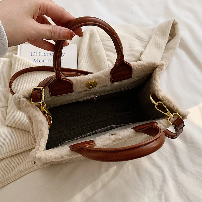 Luxury Tote Designer Bag Small Crossbody Bag For Women 2023 Brand Lamb Wool Handbag Purse Large Capacity Plush Shoulder Bag Lady