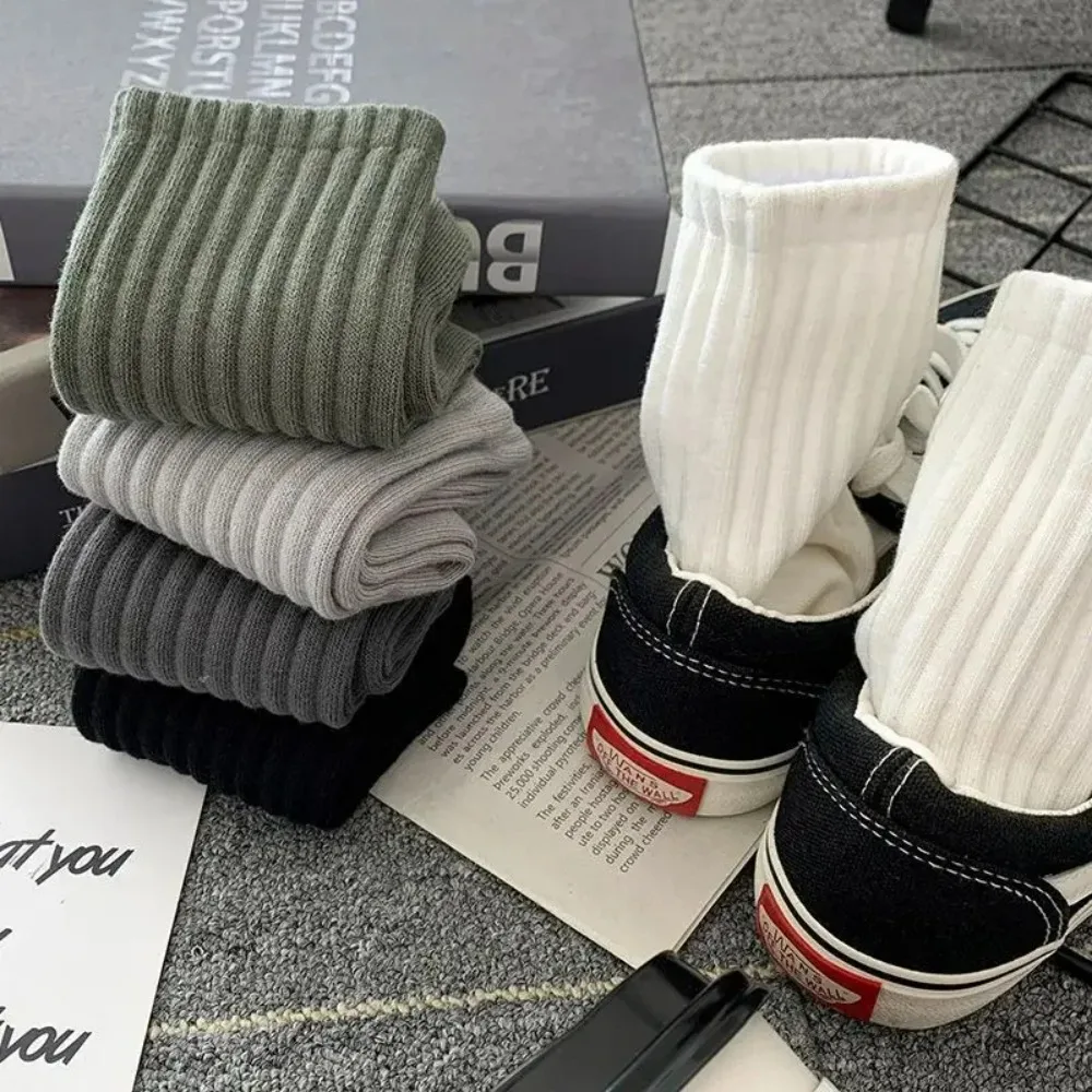 

New 5 Pairs Cool Men Black White Warm Socks Set Autumn Winter Male Solid Color Sport Short Socks For Men Dropshipping