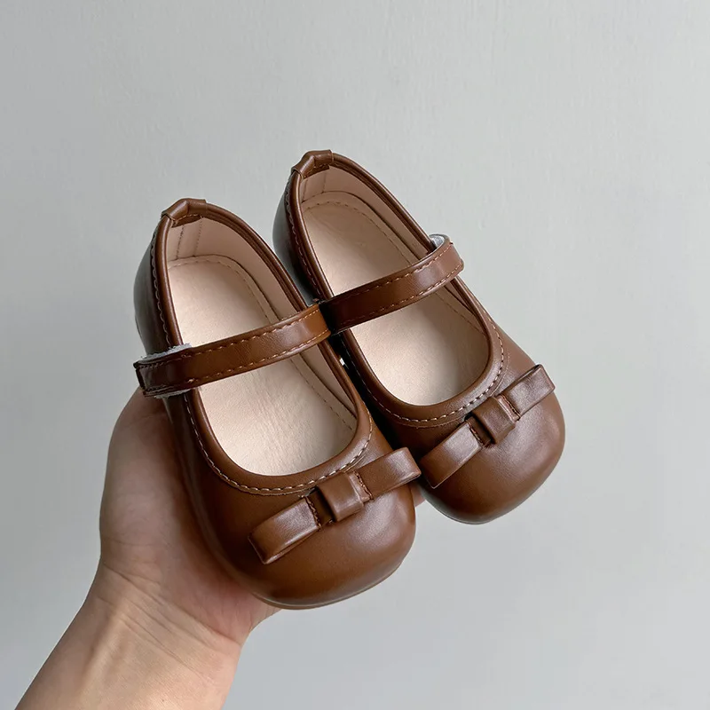 Princess Girls Shoes Kids Leather Shoes for Girls 2024 New Children Casual Flats Fashion Bowknot Single Shoes for Wedding Party