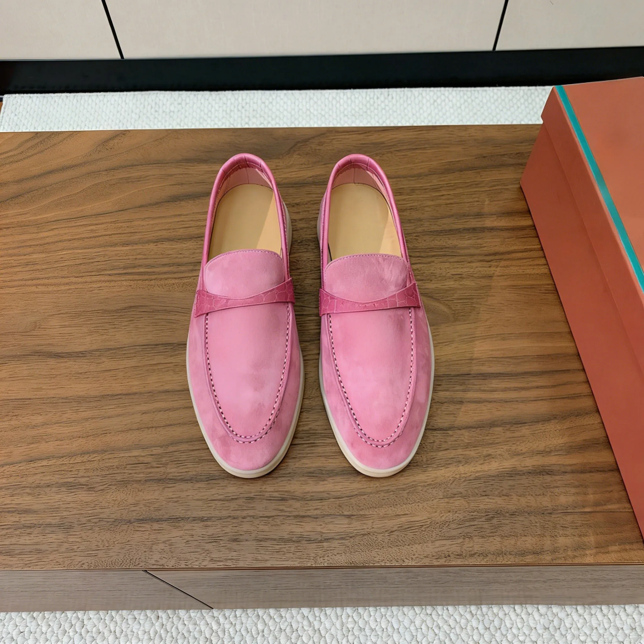 

High-Quality Fashionable Ladies' Casual Shoes Leather Comfortable Footwear Stylish Trendy Sheepskin Footgear -4