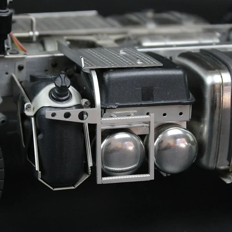 

1:14th Scale Metal Simulation Battery Box Decoration for Tamiya RC Truck SCANIA 770S R620 VOLVO BENZ Arocs MAN TGX Car