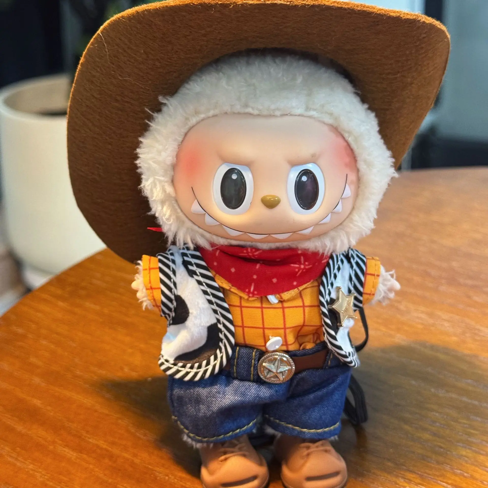 Pour 15/17 cm Labubu poupée Toy Story vêtements style dessin animé Buzz Lightyear et Woody tenue ensemble Labubu pendentif vêtements accessoires