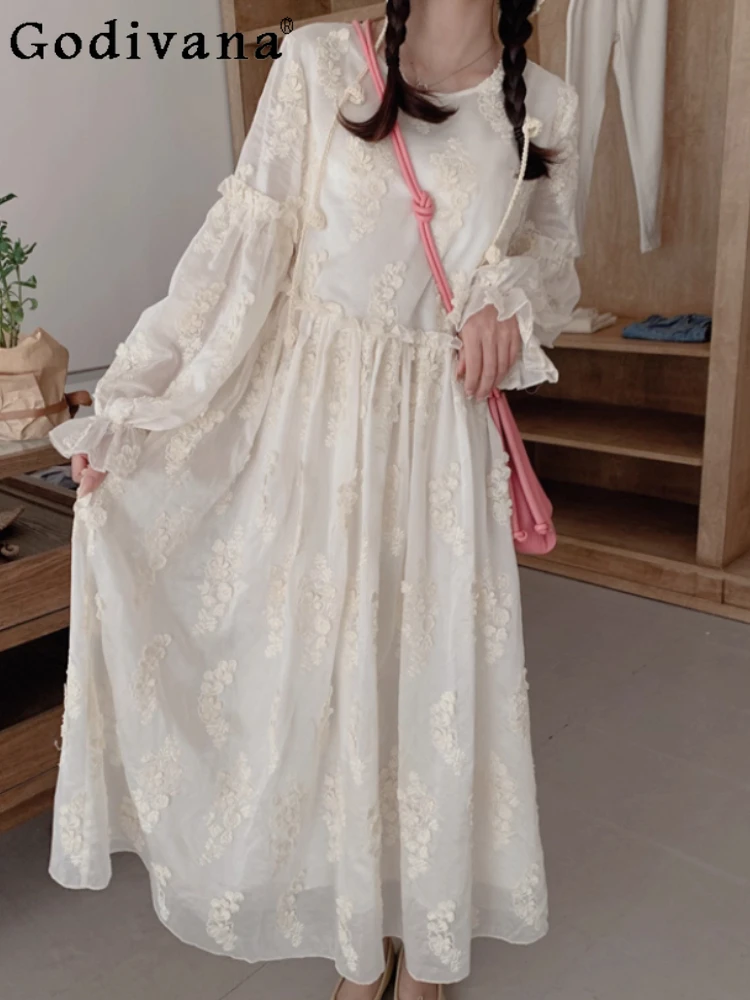 

Autumn Sweet Court Lantern Sleeve Loose French Lace Dresses Fashion Women Versatile Age Reduction Exquisite Embroidered Dress
