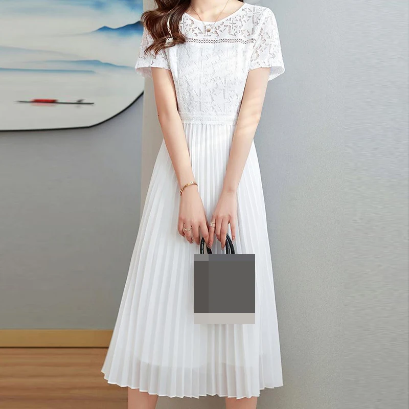 

2022 summer new round neck short sleeve lace stitching white chiffon pleated long vintage dress O-Neck Summer