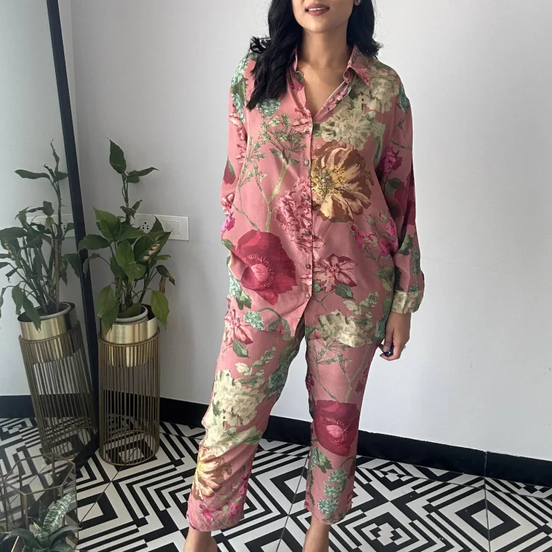 2025 New Retro Women's Suit Fashion Printed Long-sleeved Lapel Shirt + Casual Nine-point Pants Spring And Autumn Two-piece Set