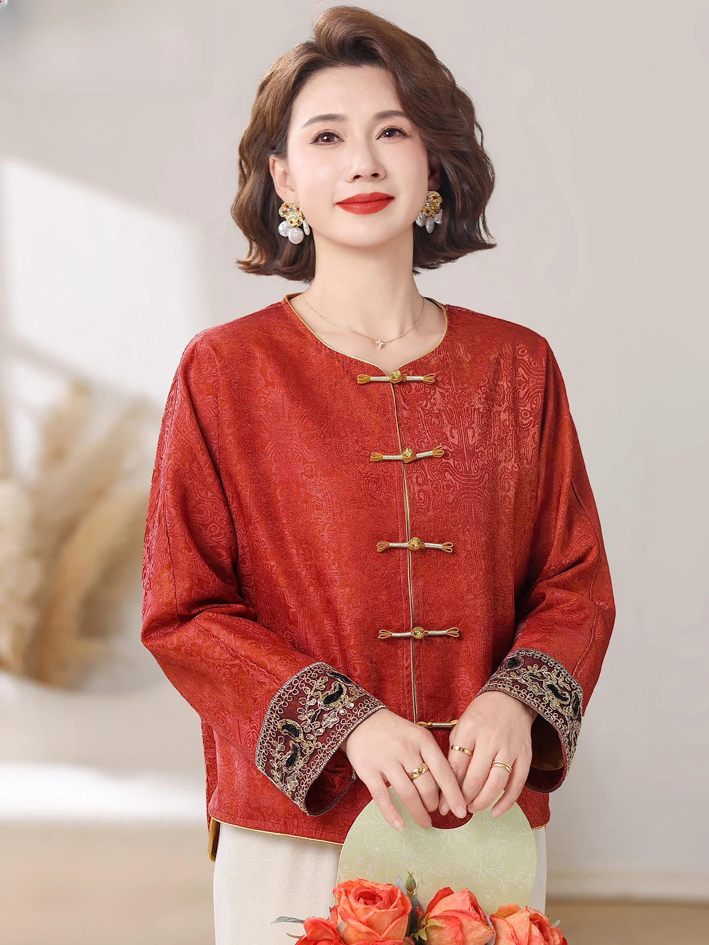 

New Chinese Sle Women's Jaet Ele Aosphere Spring Autumn Faionable Outerwear Stand Size Loose Fit Polyester Fiber