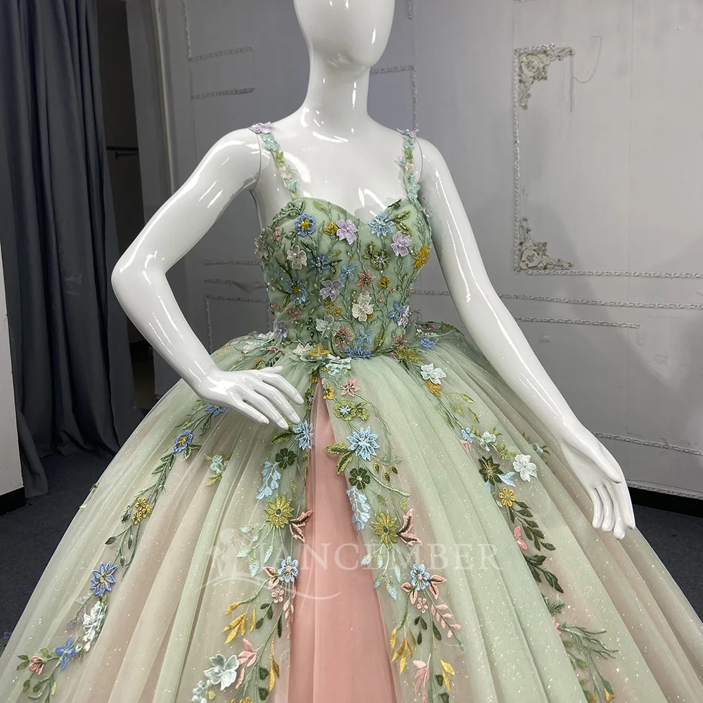 Wykwintne Zielone Sukienki Quinceanera 2025 Błyszcząca Koronka Cienkie Ramiączka Księżniczka Sukienka Urodzinowa Vestido De 15 Anos Szyte na Miarę