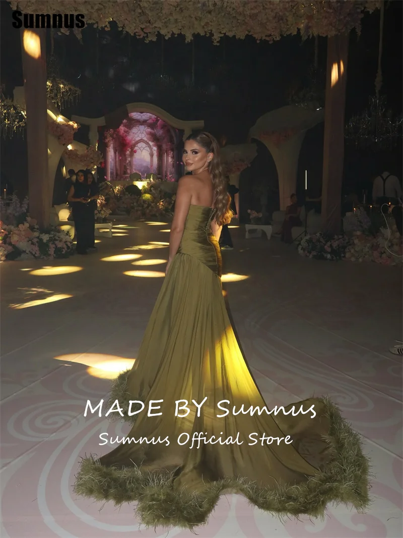 Sumnus エレガントな A ライン プロムドレス シフォン プリーツ ストラップレス フェザー マキシ イブニング ドレス トレイン付き Vestidos カスタマイズ