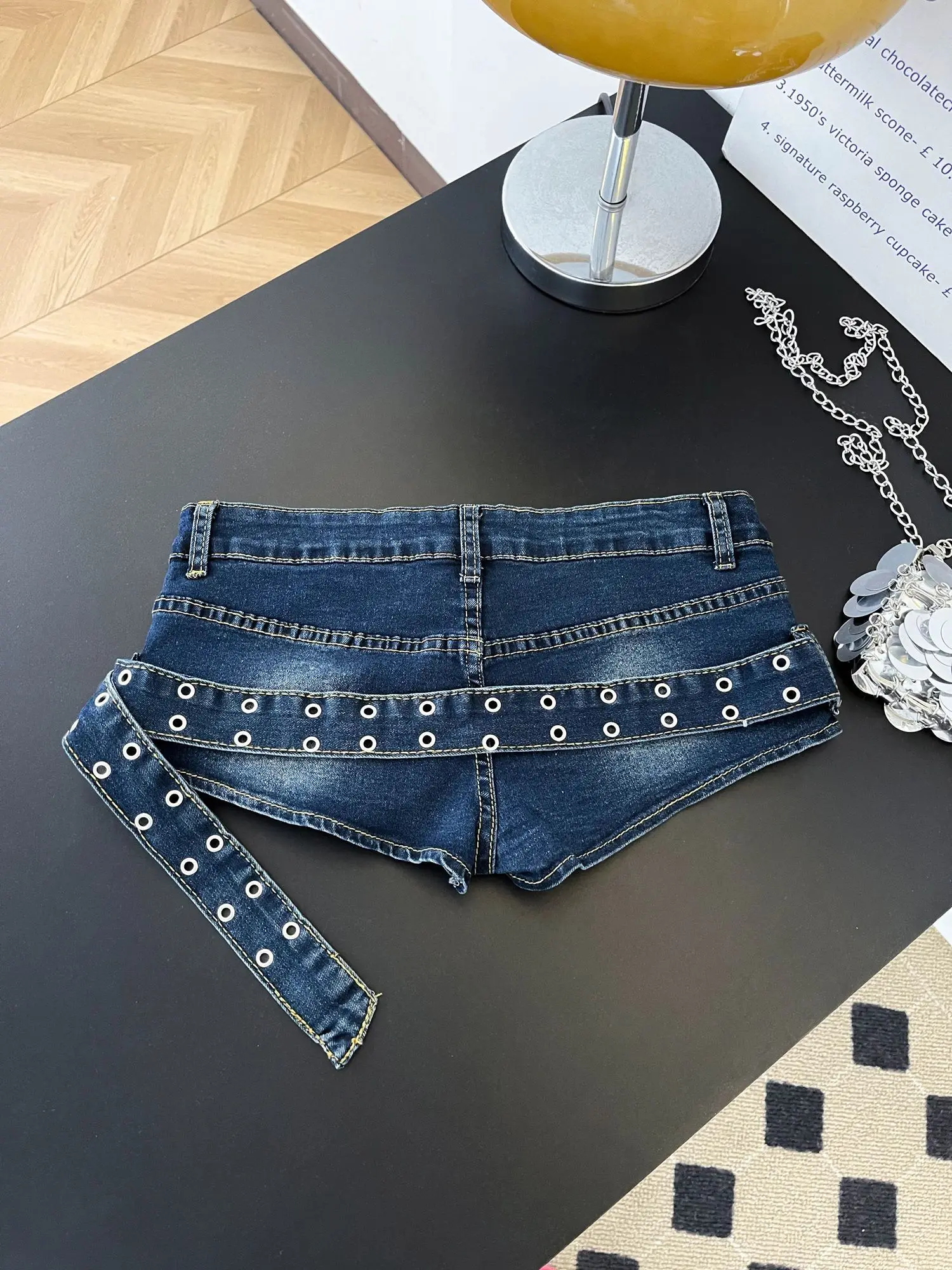 Spice Girl Nail Belt Denim Super Shorts Women's Summer Y2k Washed Old A Word Hip Hot Pants view 5