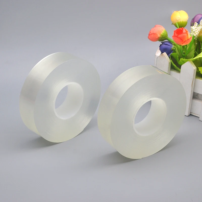 Transparent nano tape has strong adhesion and is waterproof and can be peeled off without leaving traces. Double-sided tape