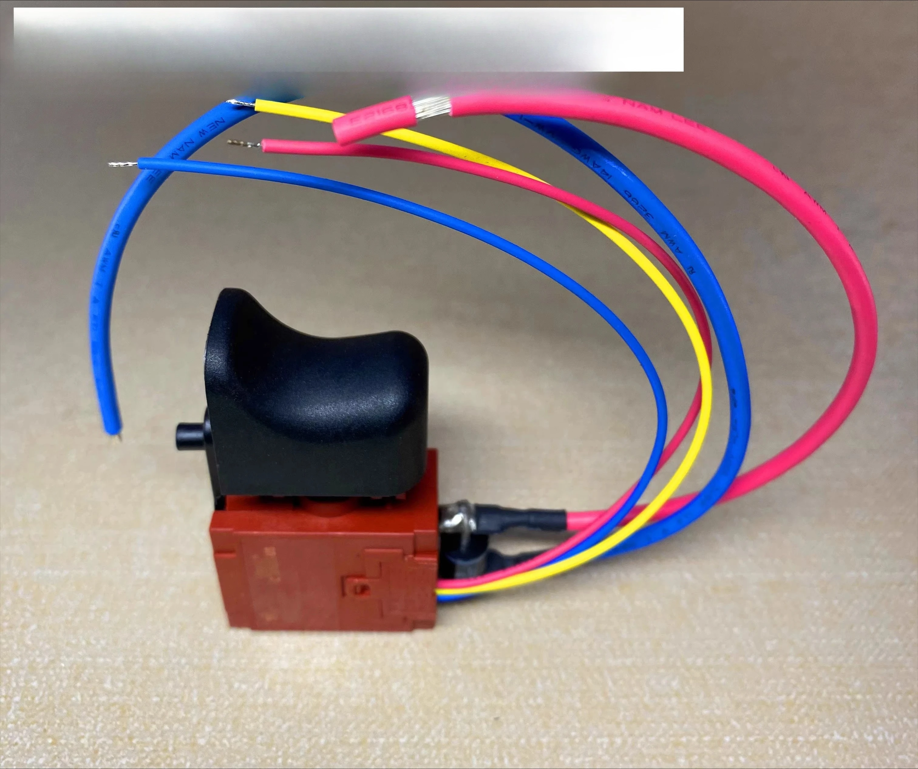 Выключатель для электродрели BGH-1120A 42VDC 20.1RA, артикул 760526010