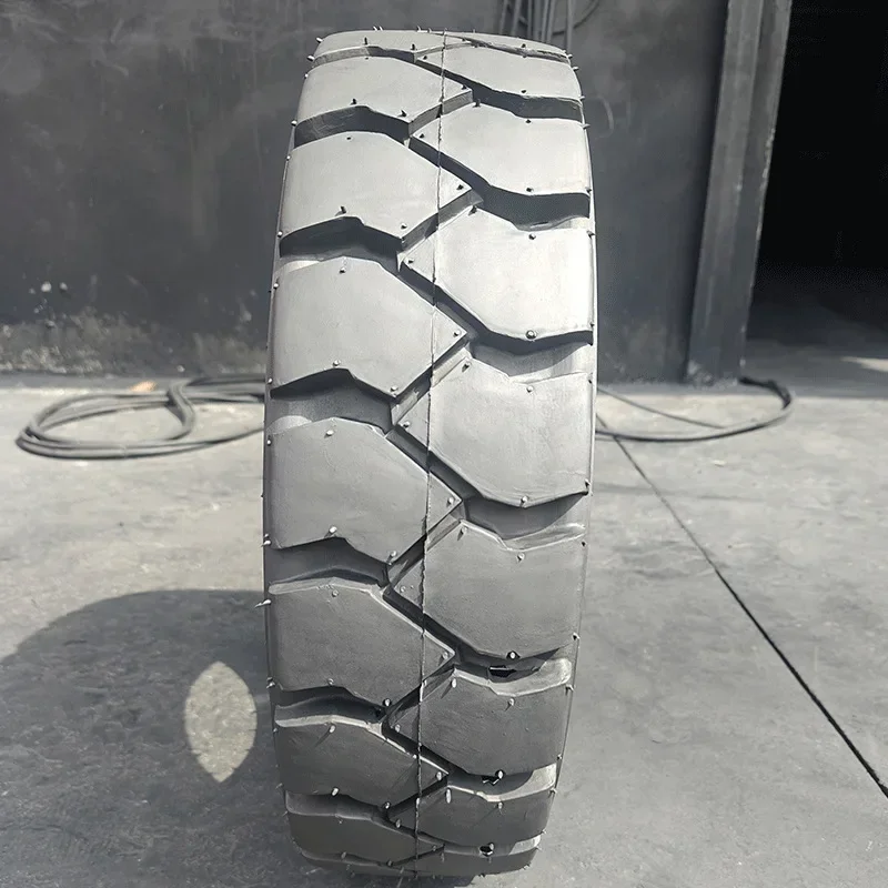 650-10 forklift tires Two-piece pattern Heli Hangcha industrial rear wheel forklift tires