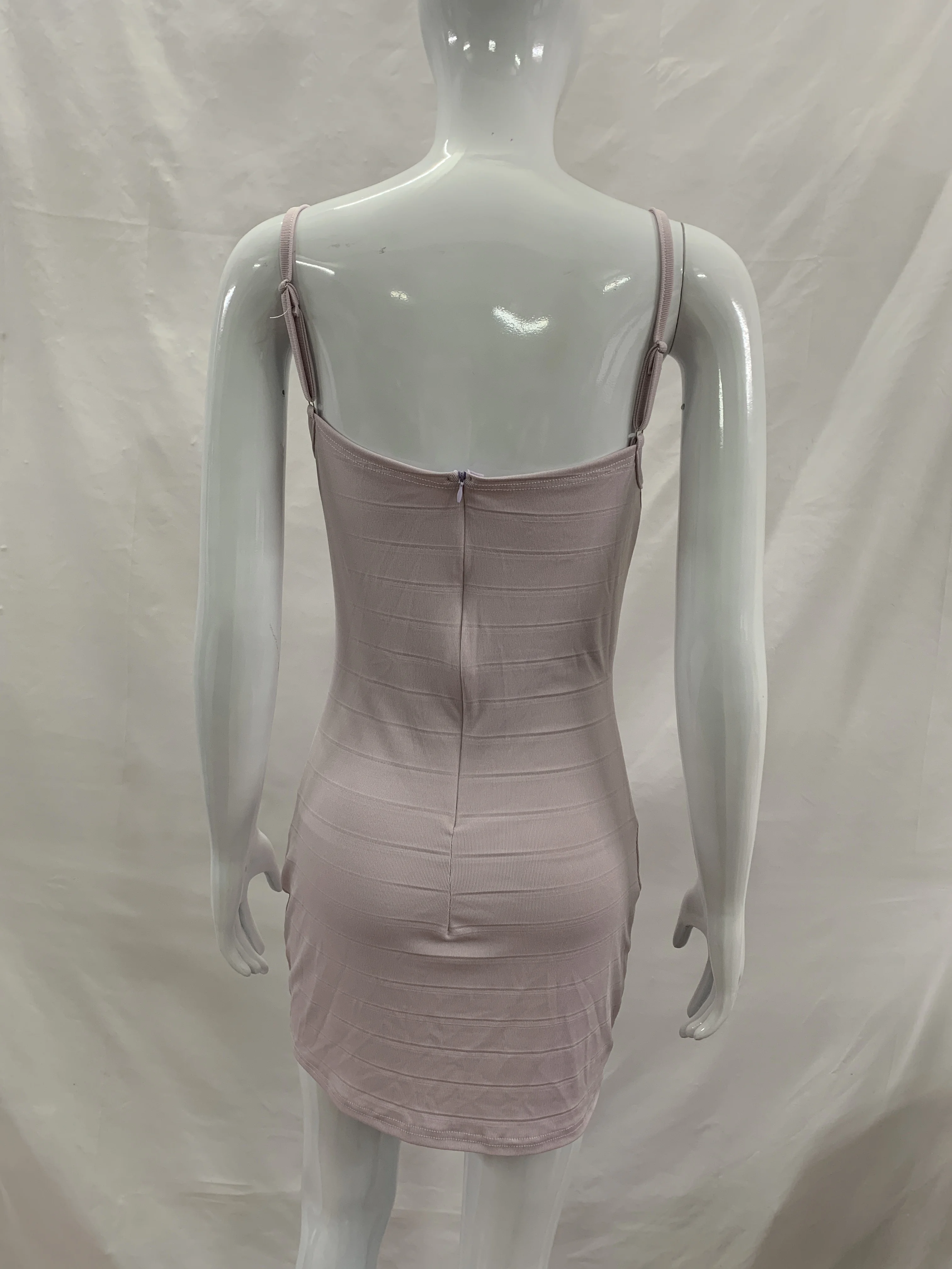 Y2K Spice Girl Sexy Figurbetontes Trägerkleid für Damen mit Bandage-Design und Taillenschnürung, kurzer Hüftrock im Spice Girl-Stil. – Detail 13