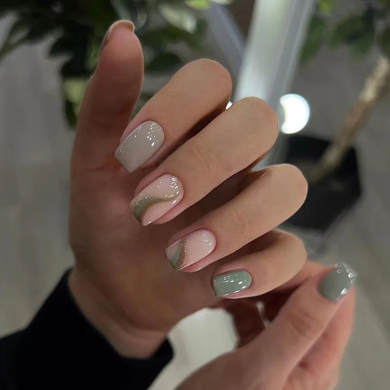 24 pieces of short square press on nails, simple and fashionable fake nails with 1 nail glue and 1 nail file  w1059