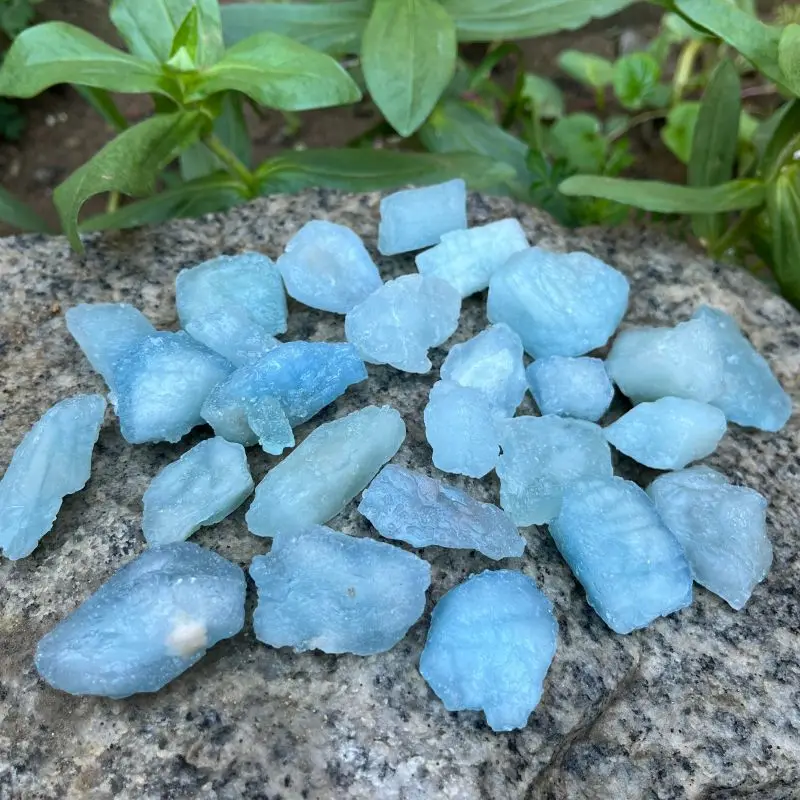 200 g Natural Aquamarine Raw Stone Healing Crystal Rough Gemstone for DIY Crafts Home Decor Energy Meditation