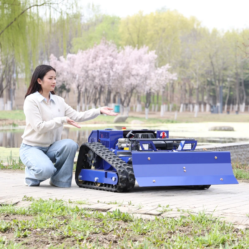 Customized Slopes Grass Cutting Machine Tractor Mowers Robots Track Grass Mover