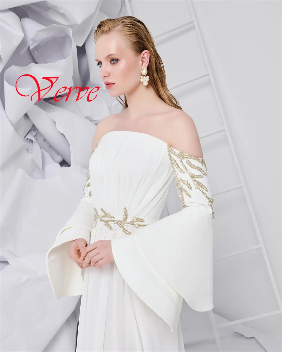 Customized Exquisite White Jersey Evening Dress Classic Strapless Off the Shoulder Long Sleeves Zipper Back Homecoming Dress