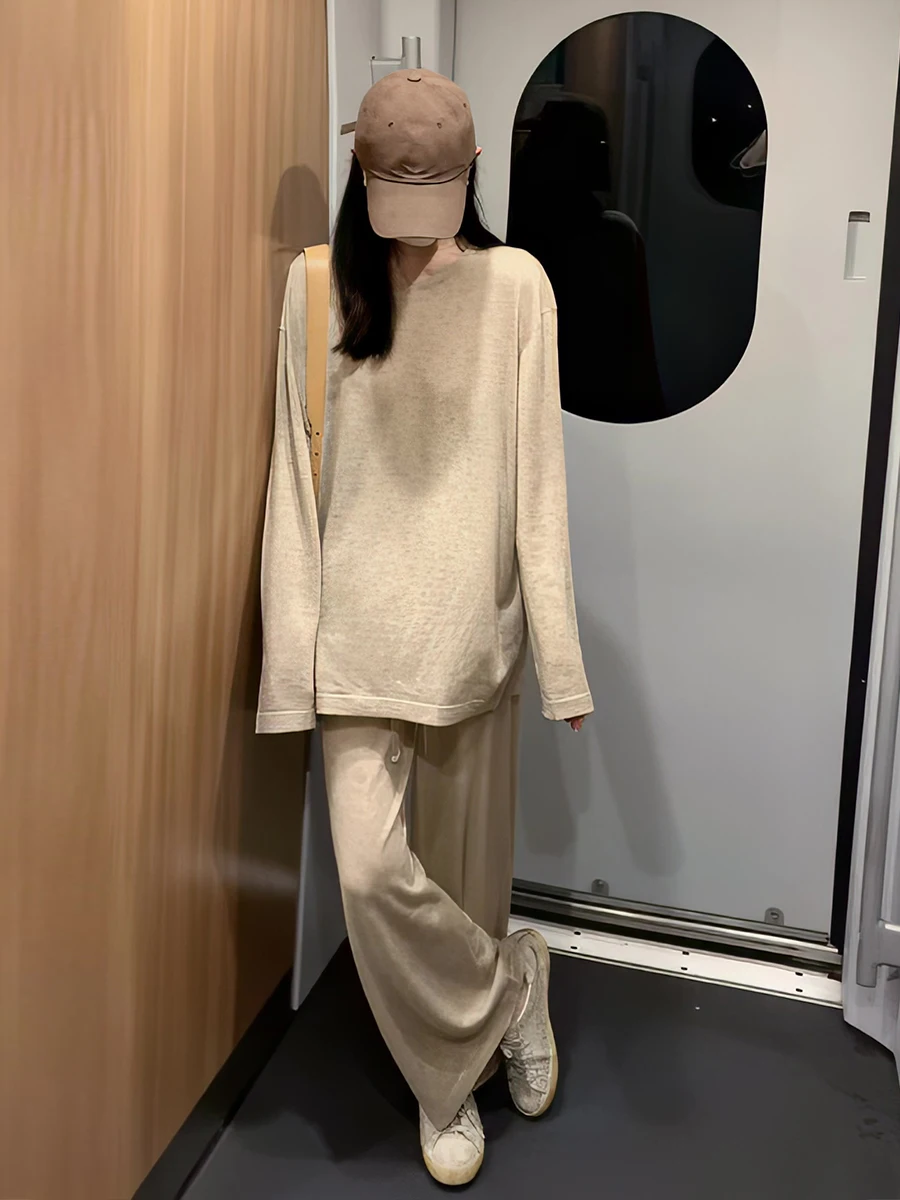 

Casual Loose Women's Two-Piece Set T-Shirt Wide Leg Pants Comfortable Slimming Design Fashionable Autumn Collection
