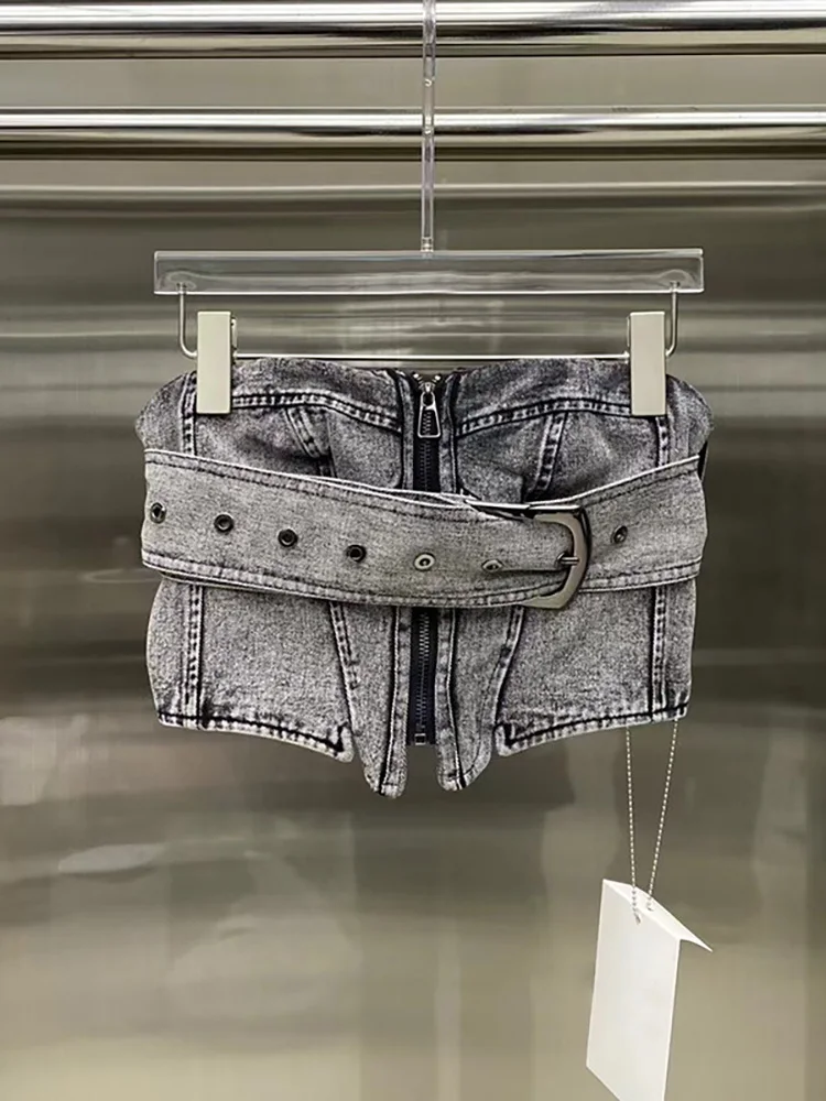 DEAT Women Denim Camisole Zipper Wide Belt Strapless Washed Grey Patchwork Slim Short Tanks Tops 2025 Spring New Fashion 11A0130