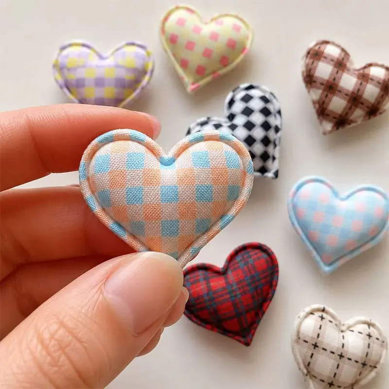 100 Stück 3,2*3,4cm Ultraschall-Gitter Herzförmige Haaraccessoires Kopfbedeckung Hut Taschendekorationen – Detail 5