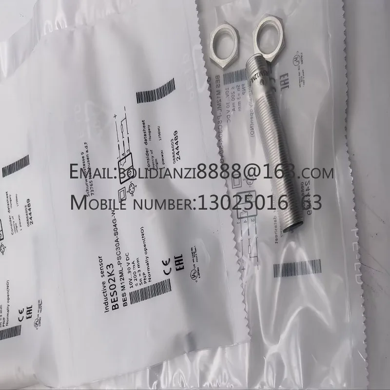 

Brand new and original sensor UM18-51112/-11116 UM18-21212C211