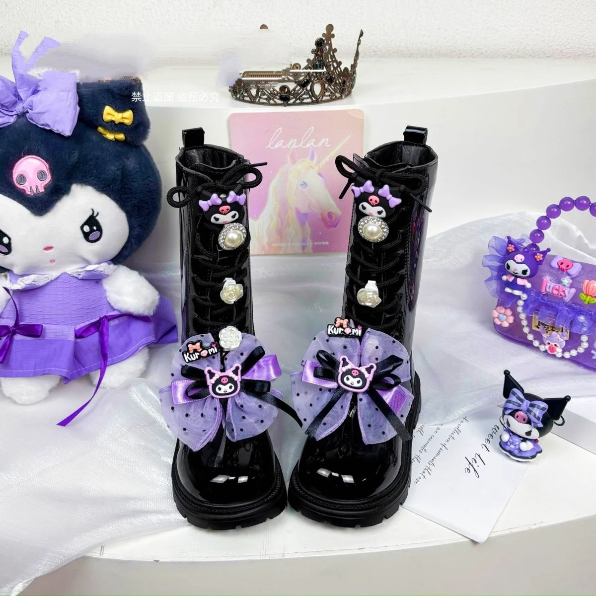 

Детская обувь Kawaii Anime Sanrio, длинные кожаные ботинки Kuromi для девочек, зимняя детская модная повседневная хлопковая обувь на мягкой подошве с героями мультфильмов