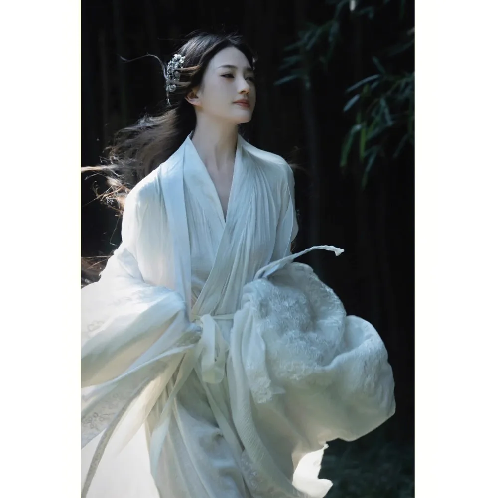 

White Original God Girl Wei Jin Style Hanfu Ancient Female 2024 White Jin Cotton Hemp Chinese Traditional Costume Dress Set