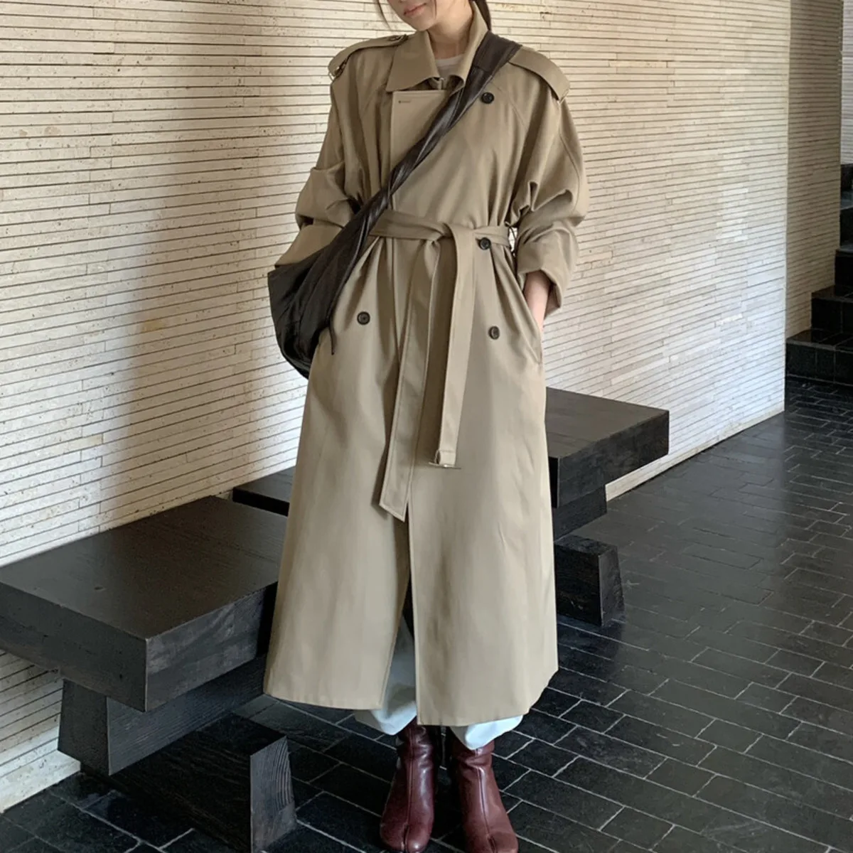 معطف KWTX نسائي طويل بحزام مزدوج الصدر وطية صدر السترة بلون سادة مصمم أنيق عتيق وصل حديثًا لخريف وشتاء 2025 #4