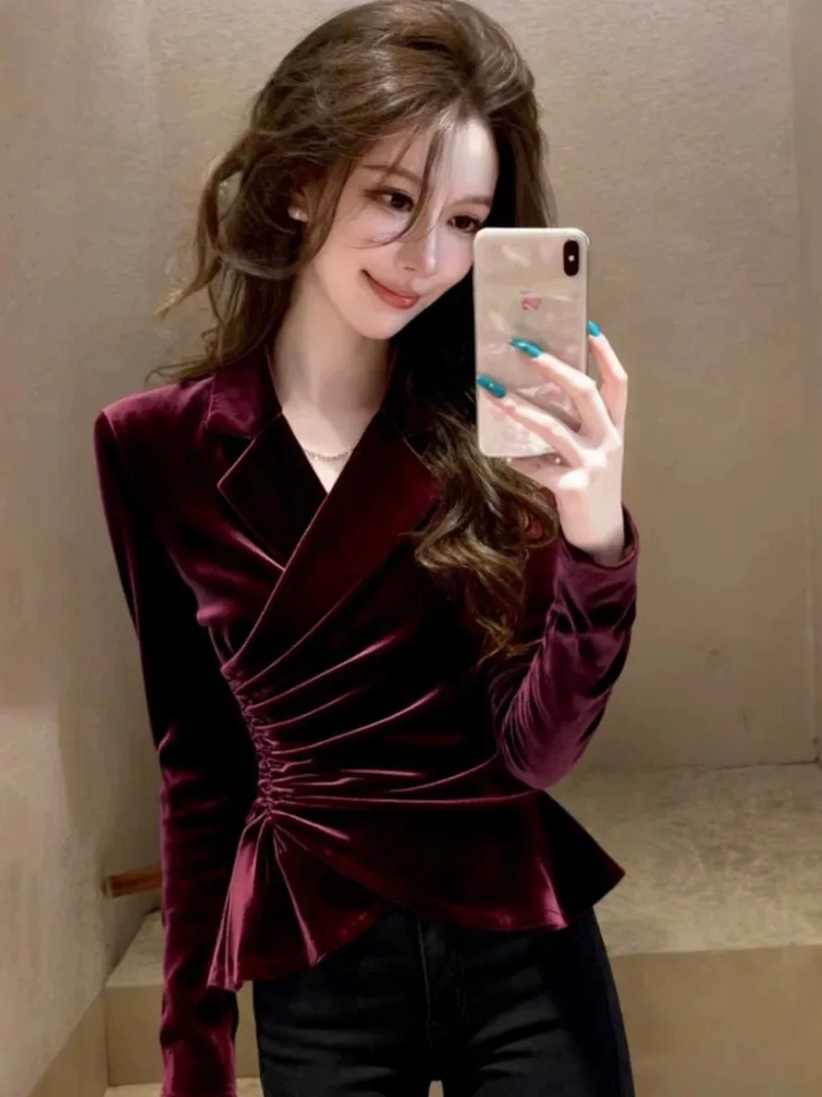 

Бархатная рубашка цвета красного вина, женская осенне-зимняя рубашка приталенного кроя, французская рубашка с длинными рукавами и застежкой на пуговицы, однотонная рубашка