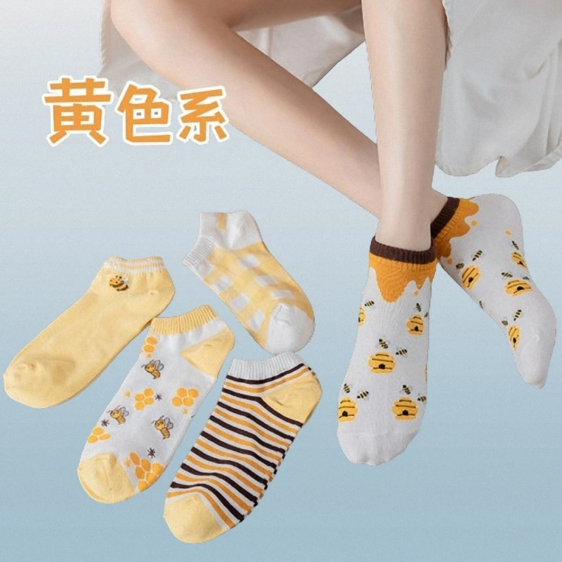 2024 New 5/10/15 Pairs Little Bee Striped Yellow Women's Socks Cute Sweet Youth Campus Shallow Mouth Short Tube Boat Socks