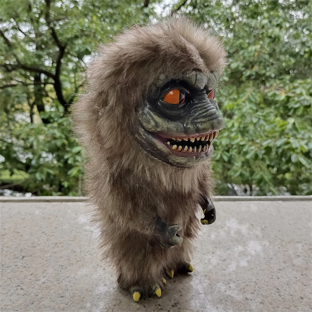 Muñecos de peluche de la película Critters, monstruo sangriento, Alien, decoración de Halloween, látex, colmillos de terror