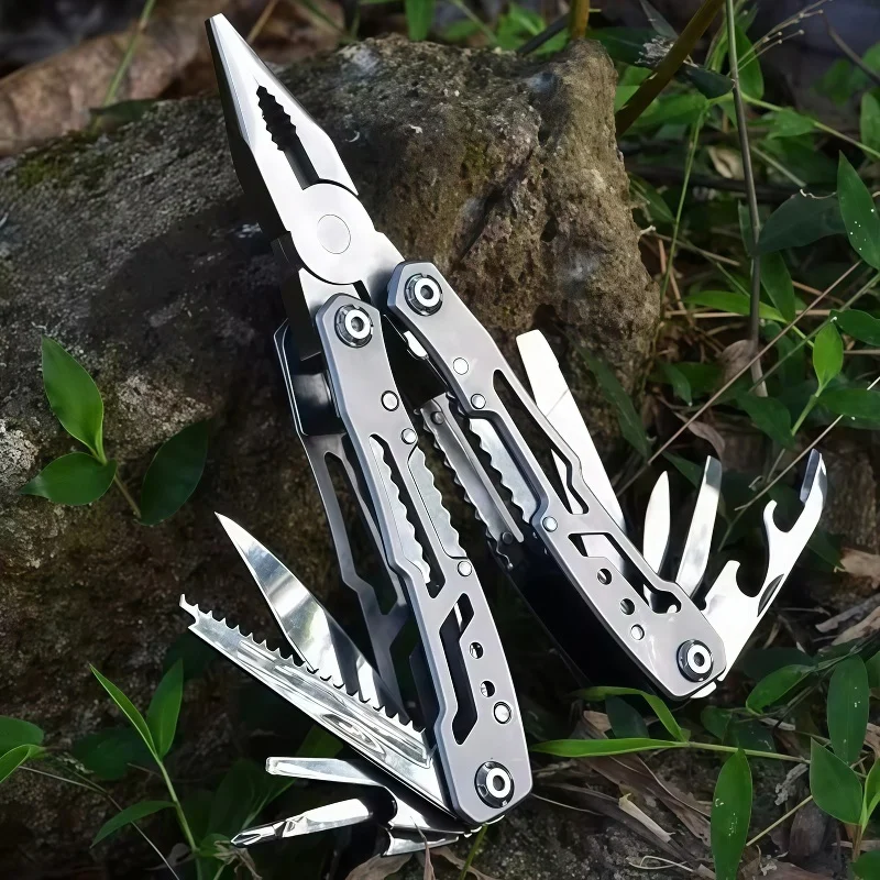 Hollow Out Folding Plier Portable Multifunctional Tool Plier Outdoor Emergency Camping Combined Knife Plier
