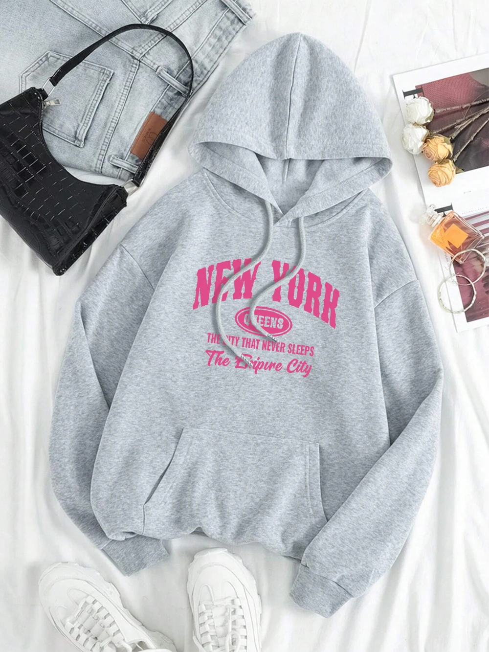 New York Queens The City That Never Sleeps Hoody Men Women Fashion Hip Hop Clothing Cute O-Neck Hoodies Street Loose Sweatshirt