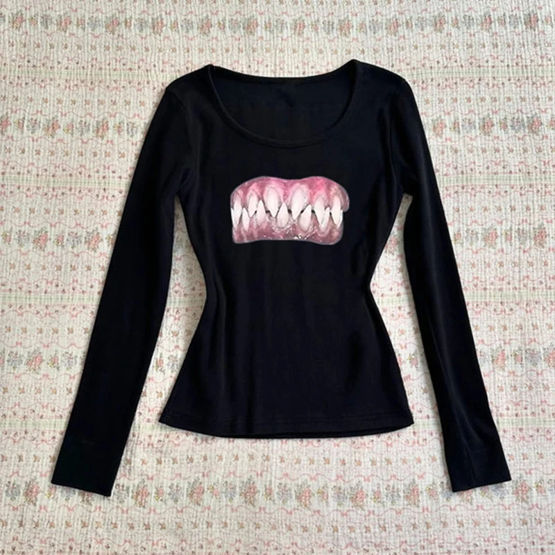 

American style autumn and winter new women's base shirt simple daily versatile fashion funny scary printed T-shirt base shirt