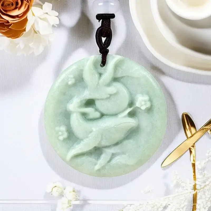 Jade Whale Pendant Natural Designer Green Charms Amulet Necklace Accessories Gemstones Real Jewelry Vintage Stone Necklaces