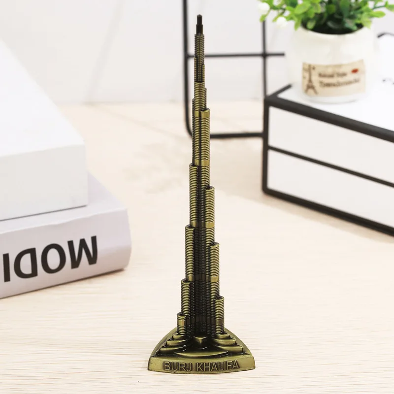 

Dubai Burj Khalifa Tower Creative Desktop Ornaments Metal Crafts Travel Souvenirs Figurines Home Decor House Model Festive Gift