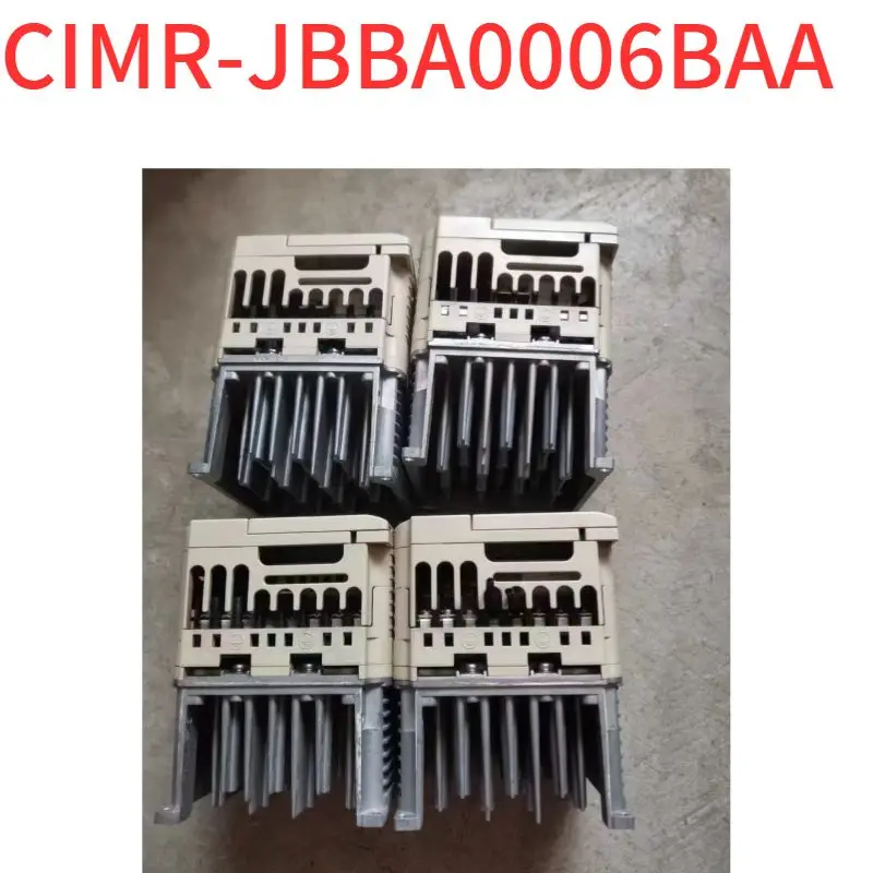 Second-hand test OK J1000 CIMR-JBBA0006BAA Inverter  1.1kw/0.75kw-220v