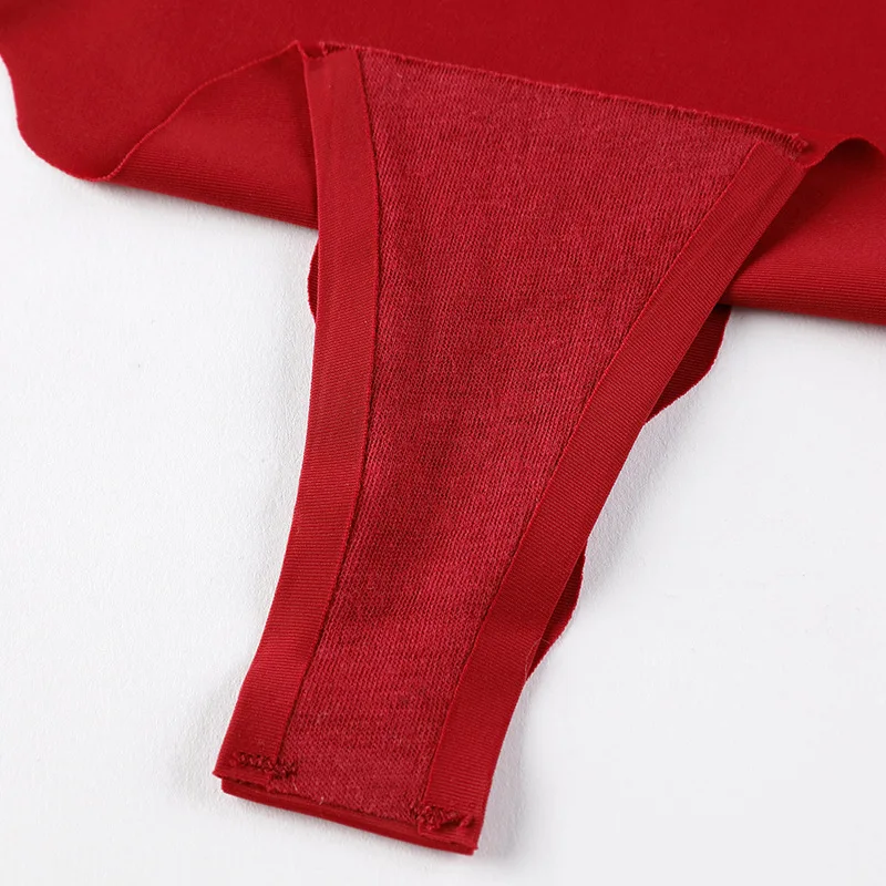 ชุดชั้นในสตรีผ้าไอซ์ซิลค์3ชิ้นกางเกงในสายตองขนาดพลัสไซส์ชุดชั้นในสตรีกางเกงชั้นในจีสตริงไร้รอยต่อ