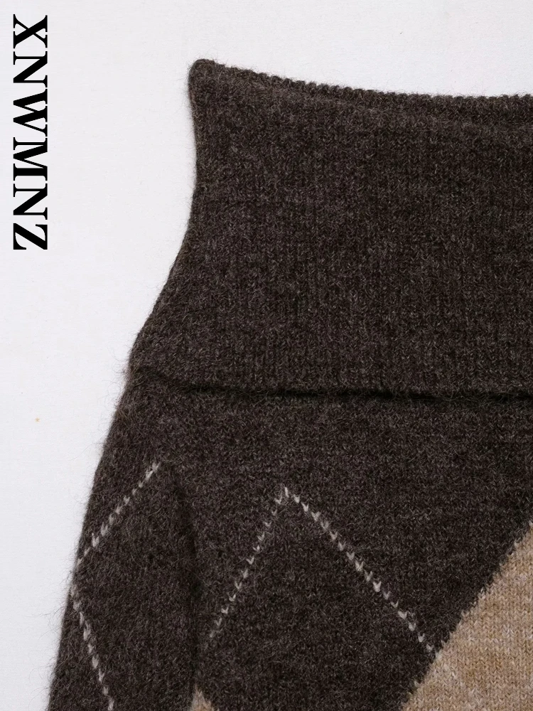 XNWMNZ 2025 Autumn New Lady Fashion Casual Long Sleeve O-Collar Knitted Long Sleeve Top Vintage Commuting Woman's BROWN Pullover