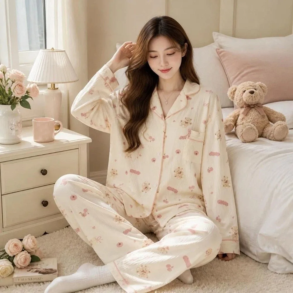 Süßes Leoparden-Pyjama-Set mit Schleife und Bärchen, Damen-Loungewear mit Kirsch- und Blumenmuster, Nachtwäsche-Anzug für Damen – Detail 4