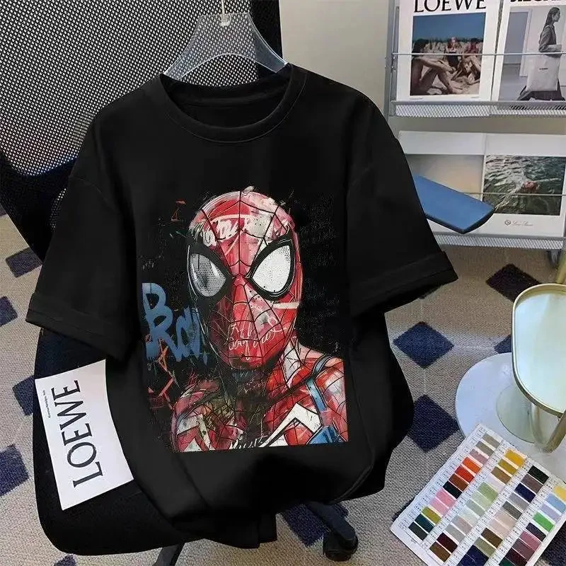 

Однотонная футболка с принтом, подходит для взрослых, включая мужчинам и женщинам, а также покупок для отдыха родителей и детей.