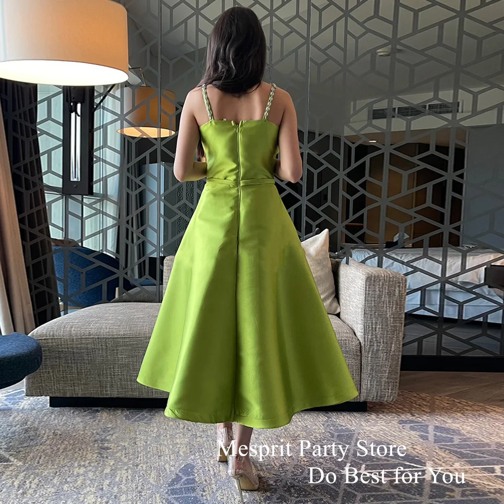 Sexy Apple Green Cocktail Dress Spaghetti Straps Crystals Pleat A Line Satin Prom Gown Tea Length Satin Short Party Dresses