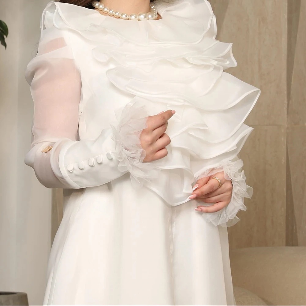 Maßgeschneiderte A-Linie-Abendkleider, bodenlang, O-Ausschnitt, volle Ärmel, Abendkleid, modisches, gerüschtes, einfaches, drapiertes Partykleid mit Knöpfen