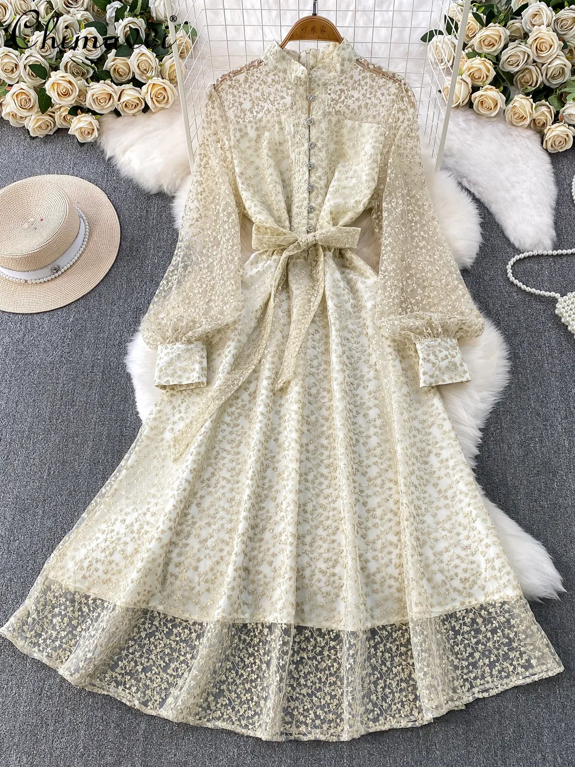 

Французское элегантное модное сетчатое платье с вышивкой и воротником-стойкой для женщин, легкое роскошное однобортное тонкое длинное платье трапециевидной формы на шнуровке