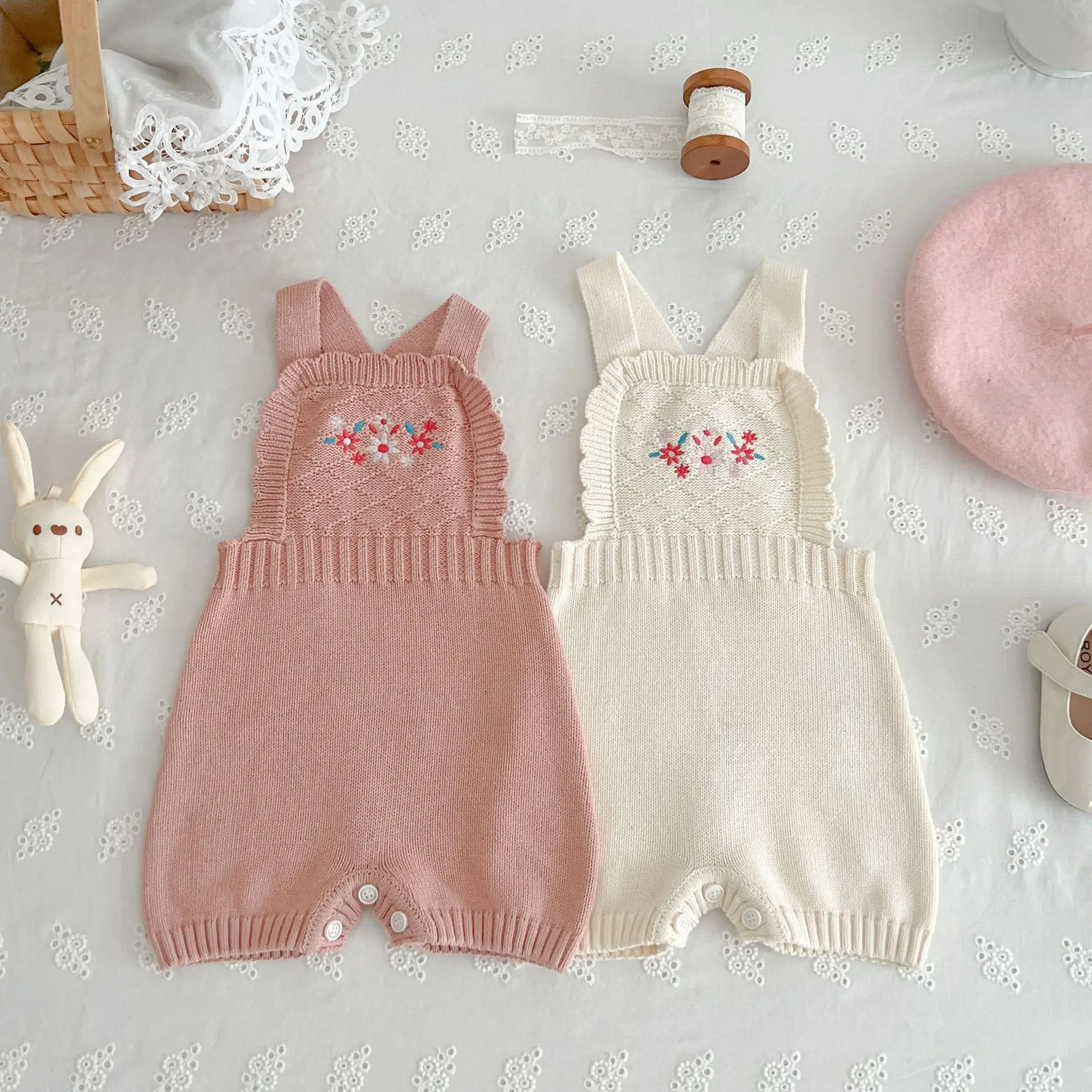 Autumn Newborn Infant Baby Girls Romper Sleeveless Rompers  Kids Embroider Knit  Onepiece Fashion Baby Clothing