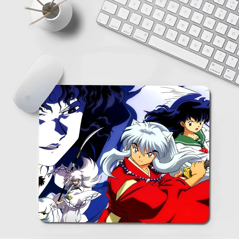 Inuyasha Rubber Small Gaming Mouse Pad Gamer Desk Mat Keyboard Pad Decoration Mause Pad for Teen Girls Bedroom