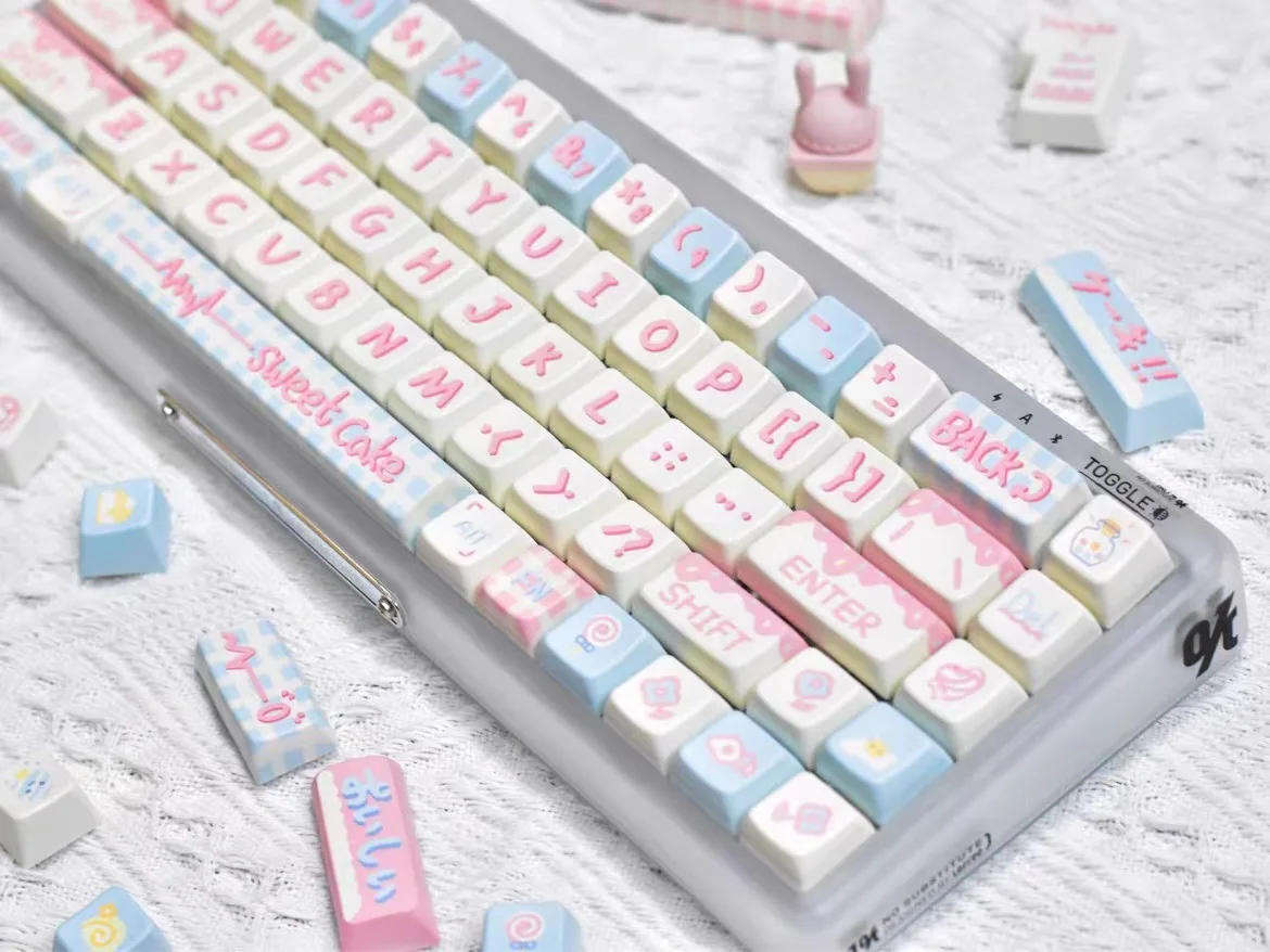 134 Keys Cute Keycaps Gift for Girl MDA Key Cap Square Thermal Sublimation Mechanical Keyboard includ2.25 U 2.75U Split Spacebar